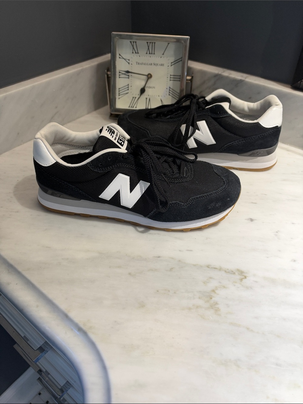 New Balance Men's Black and White Retro Runner Sneakers